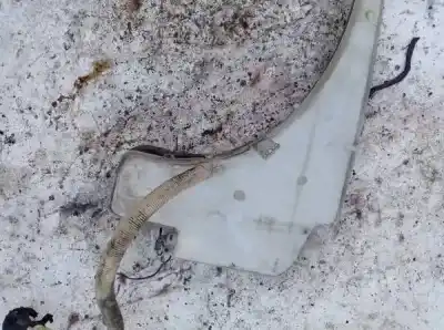 Second-hand car spare part windscreen washer bottle for bmw 3 (e90) 320 d oem iam references 712423110