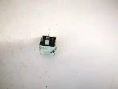 Second-hand car spare part relay for bmw 3 touring (e46) 318 d oem iam references 61368373700  