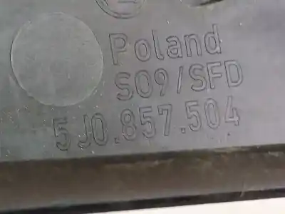 Pezzo di ricambio per auto di seconda mano plastica per skoda roomster (5j7) 1.4 tdi riferimenti oem iam 5j0857504  5j0.857.504