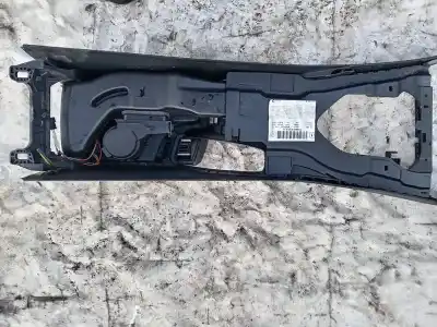 Pezzo di ricambio per auto di seconda mano bracciolo centrale per bmw 3 (e90) 320 d riferimenti oem iam 584507b  83736941