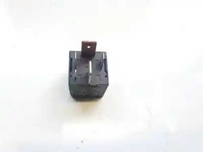 Second-hand car spare part relay for audi a3 (8l) 1.6 ambiente oem iam references 3d0951253a  v23134-b59-x418, 433