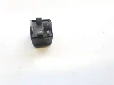 Second-hand car spare part relay for audi a3 (8l) 1.6 ambiente oem iam references 3d0951253a  v23134-b59-x418, 433