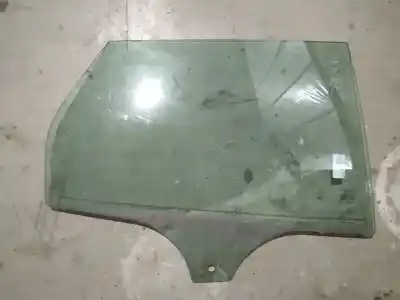 Peça sobressalente para automóvel em segunda mão vidro traseiro direito por ford focus iii 1.6 tdci referências oem iam as2