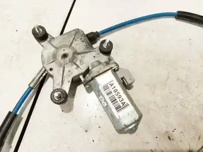 Peça sobressalente para automóvel em segunda mão motor elevador vidro dianteiro direito por peugeot 406 (8b) 2.0 hdi 110 referências oem iam 9615036880