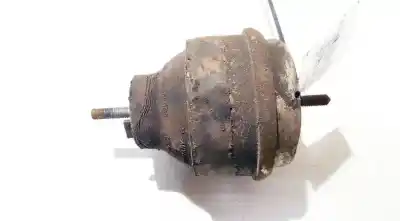 Second-hand car spare part engine support for volkswagen passat b5 variant (3b5) 1.9 tdi oem iam references 8d0199379s