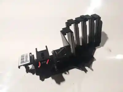 Автозапчасти б/у пластик за audi a5 (8t3) 2.0 tfsi ссылки oem iam 8a0937530  