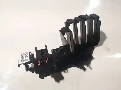 Автозапчасти б/у пластик за audi a5 (8t3) 2.0 tfsi ссылки oem iam 8a0937530  