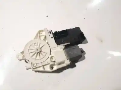 Автозапчастина б/у двигатель переднього правого скла для peugeot 407 (6d_) 2.0 hdi 135 (6drhrh, 6drhre, 6drhrg, 6drhrj) посилання на oem iam 11373328127  