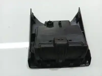 Автозапчастина б/у бардачок для peugeot 407 (6d_) 1.6 hdi 110 (6d9hzc, 6d9hyc) посилання на oem iam 9647530777  9647530777