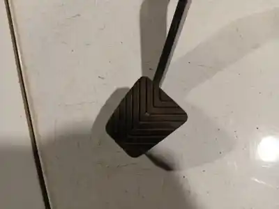 Peça sobressalente para automóvel em segunda mão pedal de travão por kia cee'd fastback (ed) 1.4 referências oem iam   