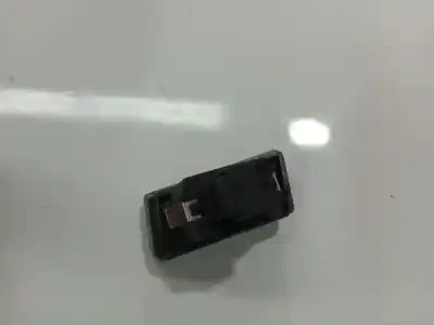 Автозапчастина б/у вимикач для audi a3 (8p1) 2.0 tdi 16v посилання на oem iam 8p1962107  8p1 962 107