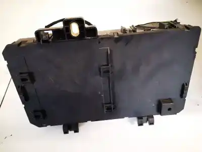 Second-hand car spare part fuse box unit for bmw 3 (e30) m3 2.3 oem iam references 94700785  