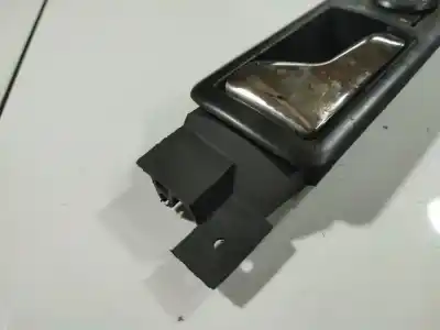Pièce détachée automobile d'occasion poignée intérieure avant gauche pour volkswagen passat b5 variant (3b5) 1.9 tdi références oem iam 3b1837113  3b1837113