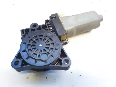 Pezzo di ricambio per auto di seconda mano motore alzacristalli anteriore destro per hyundai i30 (fd) 1.6 crdi riferimenti oem iam f00s1a3295