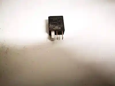 Second-hand car spare part relay for volvo xc90 2.5 t (7 asientos) oem iam references 9441161