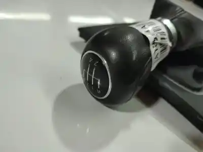 Автозапчастина б/у ручка важеля передач для audi a3 (8p1) 1.6 посилання на oem iam 8p0864261  8p0 864 261