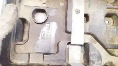 Автозапчасти б/у средний за ford fiesta vi (cb1, ccn) 1.4 tdci ссылки oem iam 8v2110723bc  8v21-10723-bc