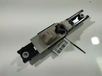 Pezzo di ricambio per auto di seconda mano gancio cintura anteriore sinistro per ford fiesta vi (cb1, ccn) 1.4 tdci riferimenti oem iam 8v51a611c46ae