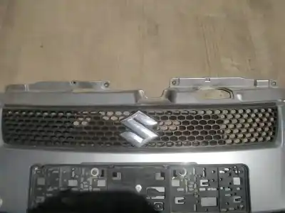 Tweedehands auto-onderdeel voorgrill voor suzuki swift iii (mz, ez) 1.5 (rs 415) oem iam-referenties 