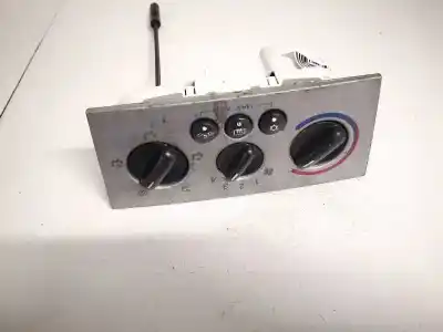 Peça sobressalente para automóvel em segunda mão comando de sofagem (chauffage / ar condicionado) por opel meriva b 1.7 16v cdti referências oem iam 93329465