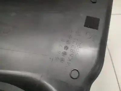 Pezzo di ricambio per auto di seconda mano plastica per mazda 3 (bk) 1.6 (bk14) riferimenti oem iam bp4k68221  bp4k68221