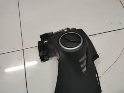 Pezzo di ricambio per auto di seconda mano plastica per mazda 3 (bk) 1.6 (bk14) riferimenti oem iam bp4k60360  bp4k 60360