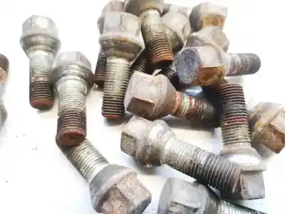 Pezzo di ricambio per auto di seconda mano pezzi vari per fiat stilo (192_) 1.9 jtd (192_xe1a) riferimenti oem iam   