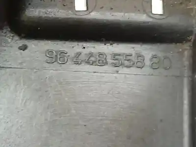 Second-hand car spare part fuse box unit for peugeot 407 (6d_) 1.6 hdi 110 (6d9hzc, 6d9hyc) oem iam references 9644855880  9644855880