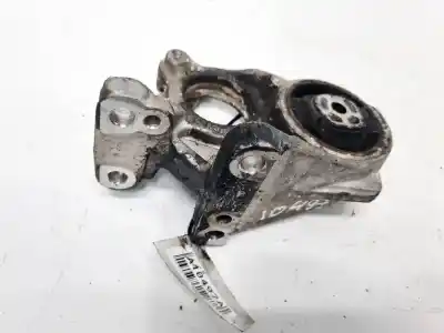 Second-hand car spare part engine support for porsche 968 descapotable 3.0 oem iam references 81090780  