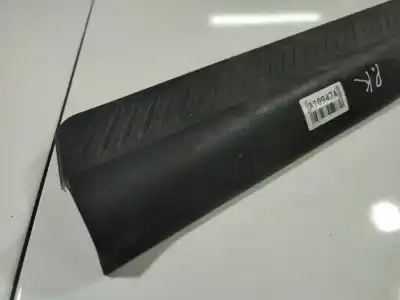 Pezzo di ricambio per auto di seconda mano plastica per mazda 3 (bk) 1.6 (bk14) riferimenti oem iam bp4k68720  bp4k 68 720