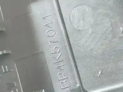 Pezzo di ricambio per auto di seconda mano plastica per mazda 3 (bk) 1.6 (bk14) riferimenti oem iam bp4k57041  bp4k57041
