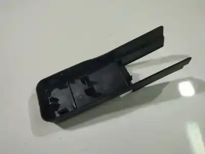 Pezzo di ricambio per auto di seconda mano plastica per mazda 3 (bk) 1.6 (bk14) riferimenti oem iam bp4k57044  bp4k57044