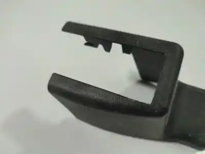 Pezzo di ricambio per auto di seconda mano plastica per mazda 5 (cr19) 2.0 cd (cr19) riferimenti oem iam cc2957041  cc2957041