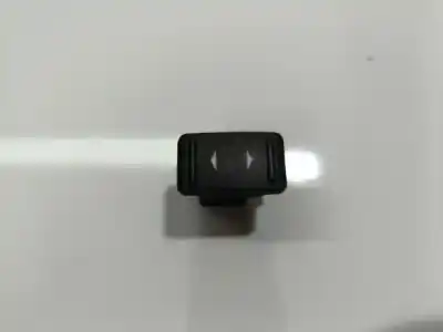 Pezzo di ricambio per auto di seconda mano interruttore alzacristalli anteriore sinistro per ford focus c-max (dm2) 2.0 tdci riferimenti oem iam 03168700