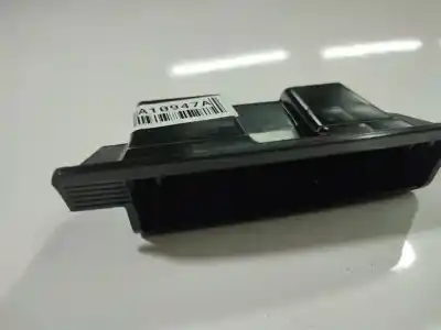 Peça sobressalente para automóvel em segunda mão cinzeiro por mazda 3 (bk) 1.6 (bk14) referências oem iam bp4k64633  bp4k 64 633