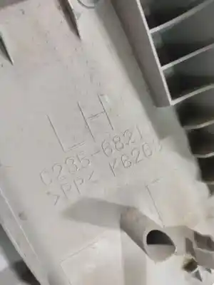 Pezzo di ricambio per auto di seconda mano plastica per mazda 5 (cr19) 2.0 cd (cr19) riferimenti oem iam c23568211  c235-68211, 16269