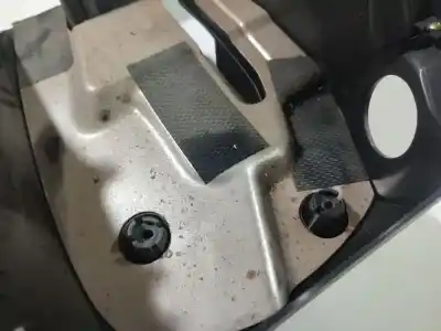 Pezzo di ricambio per auto di seconda mano plastica per mazda 5 (cr19) 2.0 cd (cr19) riferimenti oem iam   
