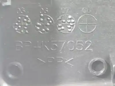 Pezzo di ricambio per auto di seconda mano plastica per mazda 3 (bk) 1.6 (bk14) riferimenti oem iam bp4k57052  bp4k57052