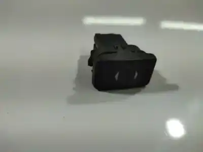 Tweedehands auto-onderdeel linker voorruit schakelaar voor ford focus c-max (dm2) 2.0 tdci oem iam-referenties k808x  k808x