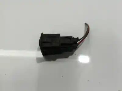 Second-hand car spare part switch for volkswagen passat b5 variant (3b5) 1.9 tdi oem iam references 3b0959833  3b0 959 833