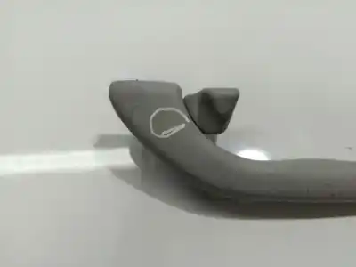 Автозапчасти б/у потолочная ручка за volkswagen passat b5 variant (3b5) 1.9 tdi ссылки oem iam 3b0857607a  3b0 857 607 a