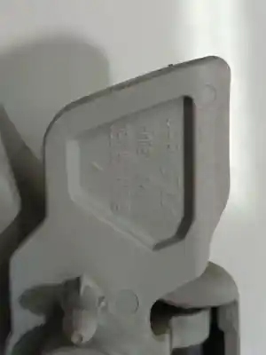 Автозапчасти б/у потолочная ручка за volkswagen passat b5 variant (3b5) 1.9 tdi ссылки oem iam 3b0857607a  3b0 857 607 a