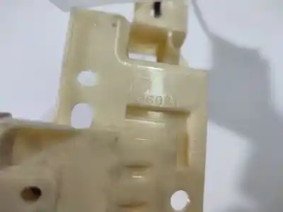 Pezzo di ricambio per auto di seconda mano plastica per mazda 3 (bk) 1.6 (bk14) riferimenti oem iam bp2k60a12  bp2k-60a12