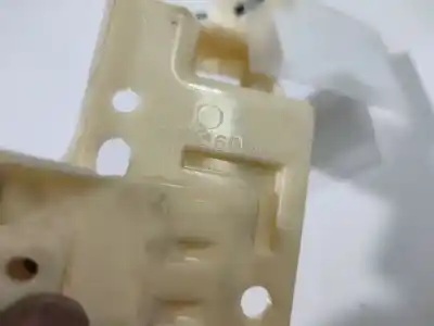 Pezzo di ricambio per auto di seconda mano plastica per mazda 3 (bk) 1.6 (bk14) riferimenti oem iam bp2k60a12  bp2k-60a12