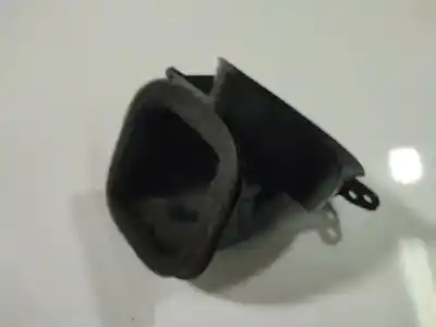 Pezzo di ricambio per auto di seconda mano plastica per mazda 3 (bk) 1.6 (bk14) riferimenti oem iam bp4k64841  bp4k64841