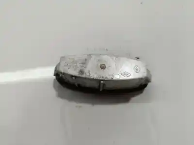 Автозапчастина б/у внутрішне світло для renault espace iv (jk0/1_) 2.2 dci (jk0h) посилання на oem iam 820011650a  820011650-a, 0lsa 07010 00-c, 0lsa0701000c