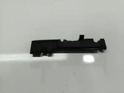 Peça sobressalente para automóvel em segunda mão plásticos por audi a6 c6 (4f2) 2.7 tdi referências oem iam 4f0857680  4f0.857.680