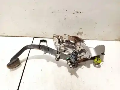 Tweedehands auto-onderdeel rempedaal voor toyota avensis 2.0 d-4d oem iam-referenties 3132142010