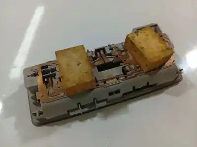 Автозапчастина б/у внутрішне світло для renault espace iv (jk0/1_) 2.2 dci (jk0h) посилання на oem iam 8200003037  8 200 003 037