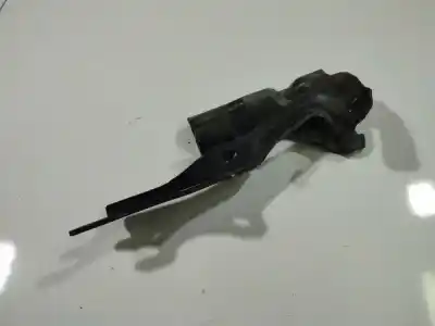 Second-hand car spare part bonnet hinge for mazda 5 (cr19) 2.0 cd (cr19) oem iam references   